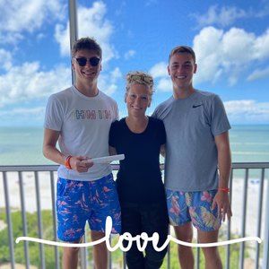 Meet your Posher, Alison